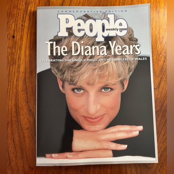 Princess Diana bundle of 10 tribute magazines 1 book 1 CD - Picture 8 of 16
